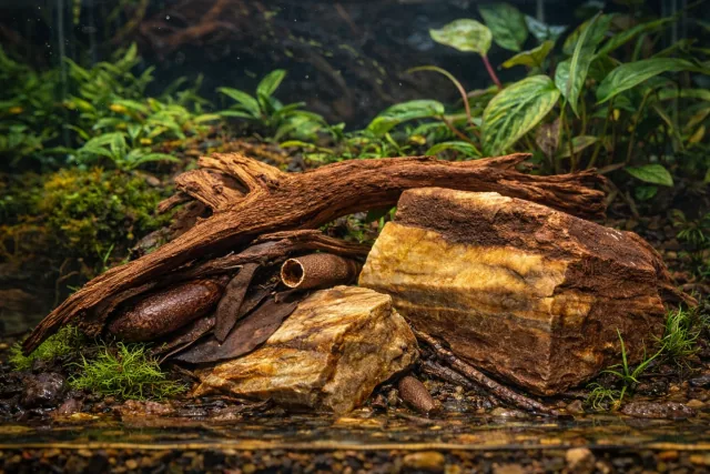 Red Wood Rock Aquascape Stone product image
